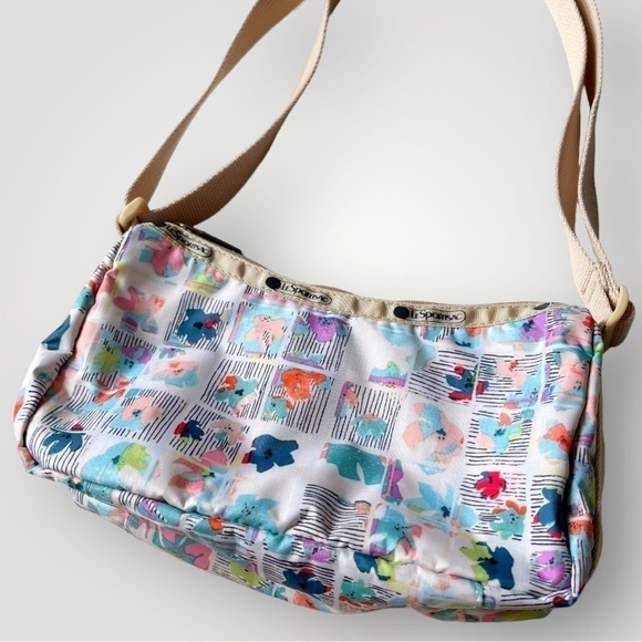LESPORTSAC Very Merry Small Hobo Shoulder Bag Crossbody Nylon Floral 9x5x3” - Picture 3 of 15
